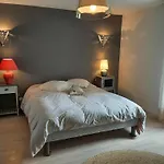 Semesterbostad Maison Paradis Pr Enfants Troncens