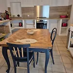 Maison Paradis Pr Enfants Troncens