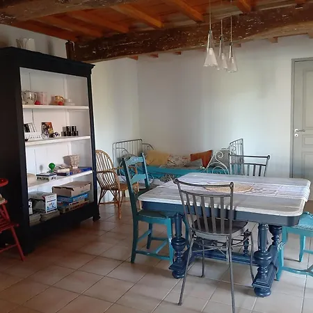 Holiday home Maison Paradis Pr Enfants