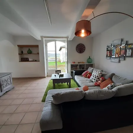Maison Paradis Pr Enfants Troncens