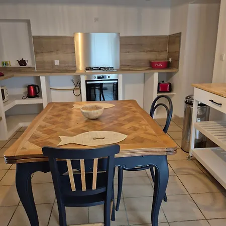 Maison Paradis Pr Enfants Troncens