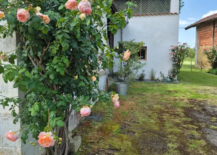 Maison Paradis Pr Enfants Casa de Férias Troncens