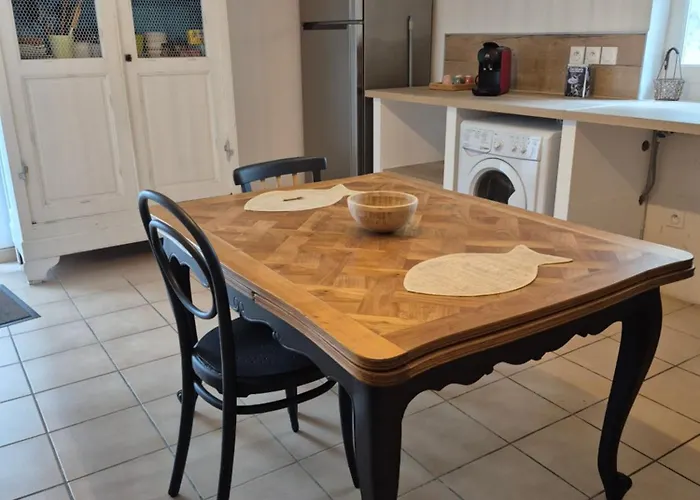 Casa de Férias Maison Paradis Pr Enfants Troncens