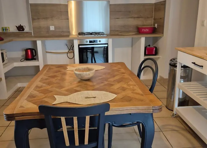 Maison Paradis Pr Enfants Troncens